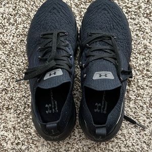 UA Phantom Black Sneakers